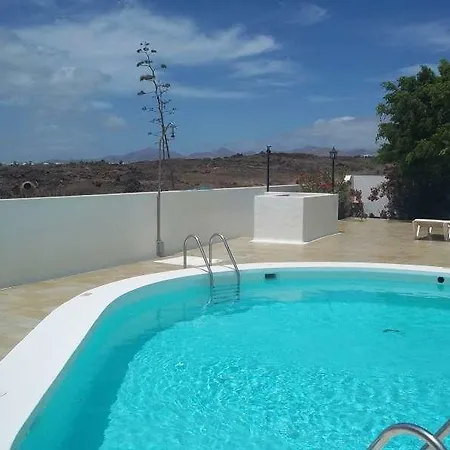 Purabliss Apartment Tías